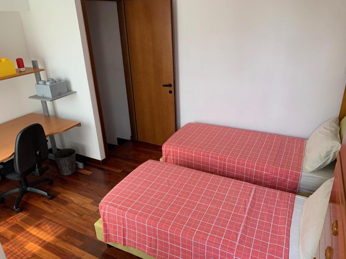 Near Como, Charming Apartment With Fireplace Grandate Esterno foto